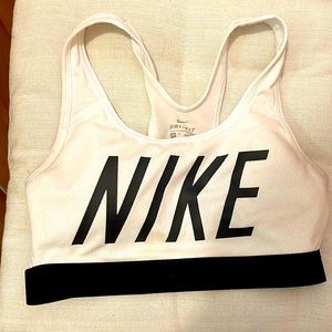 Xs dri-fit nike sport top